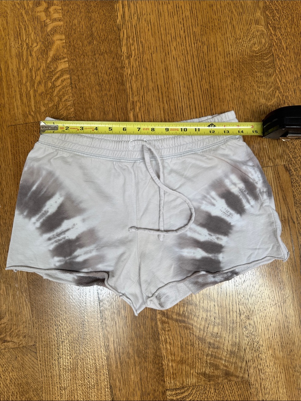 Beyond Yoga Tie Dye Lounge Shorts XS Gray White 100% Cotton Drawstring - Picture 5 of 6